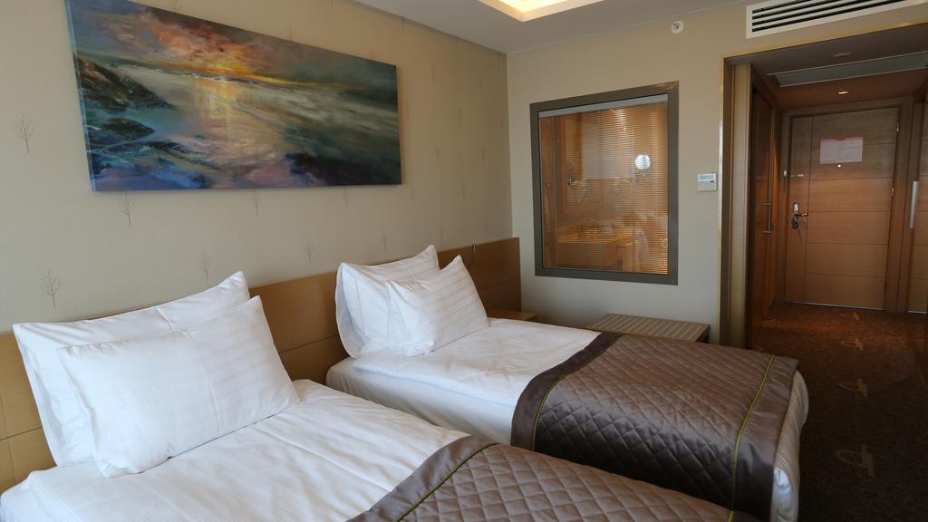 Ramada By Wyndham Bursa Cekirge Thermal & Spa Eksteriør billede